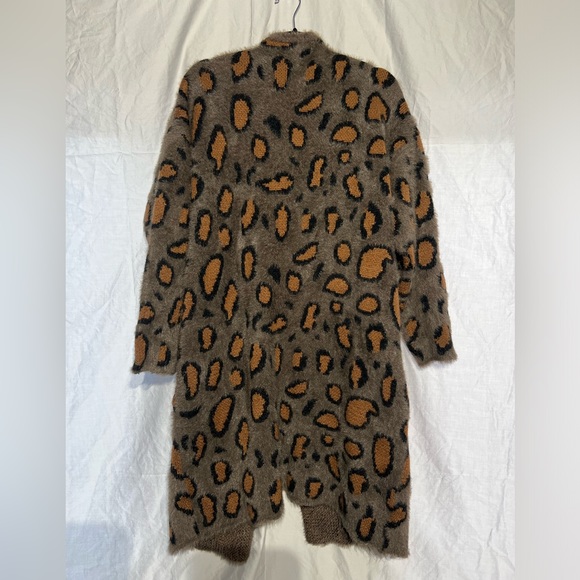 Macaron cheetah print duster - Picture 2 of 3